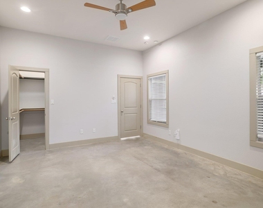 3202 Merrie Lynn Ave - Photo Thumbnail 13