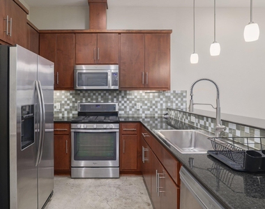 3202 Merrie Lynn Ave - Photo Thumbnail 8