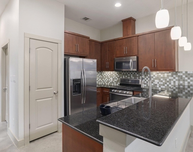 3202 Merrie Lynn Ave - Photo Thumbnail 7