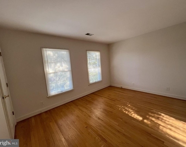5179 Macomb Street Nw - Photo Thumbnail 15