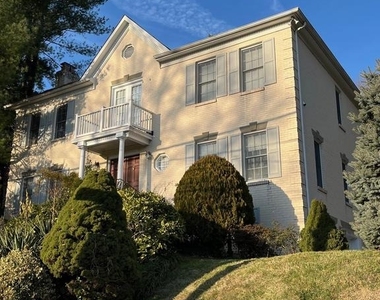 5179 Macomb Street Nw - Photo Thumbnail 1