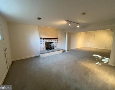 5179 Macomb Street Nw - Photo Thumbnail 20