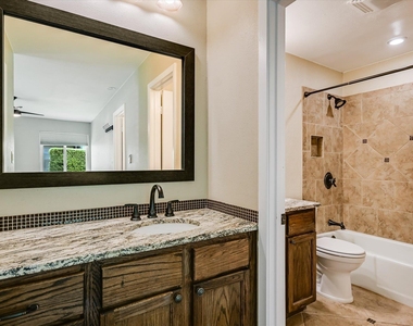 11711 Three Oaks Trl - Photo Thumbnail 10