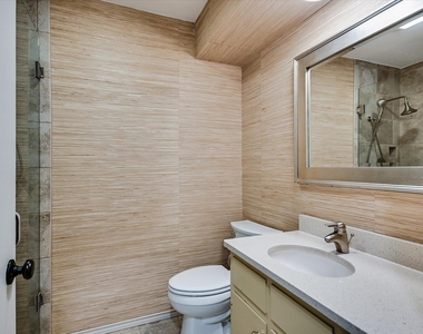 11711 Three Oaks Trl - Photo Thumbnail 13