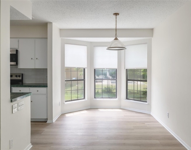 611 Lido St - Photo Thumbnail 10