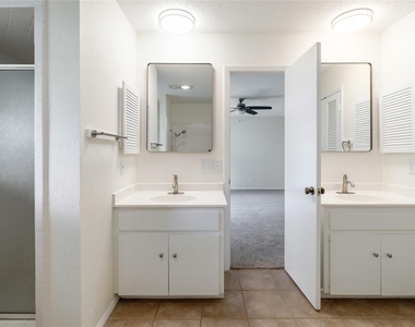 611 Lido St - Photo Thumbnail 19