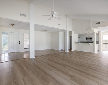 611 Lido St - Photo Thumbnail 6