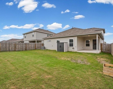 20221 Heinrich Ln - Photo Thumbnail 26