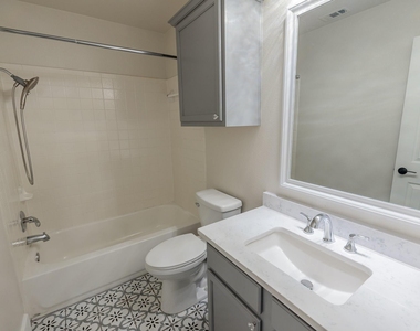 3213 Canyon Ledge Cv - Photo Thumbnail 21
