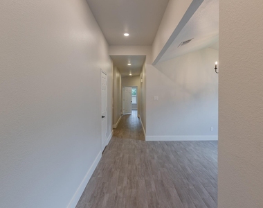 3213 Canyon Ledge Cv - Photo Thumbnail 3