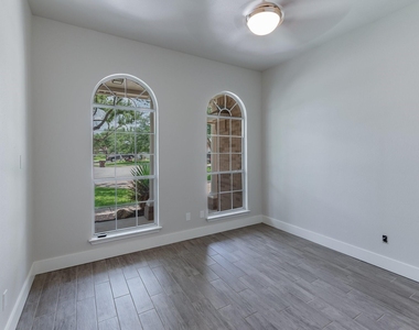 3213 Canyon Ledge Cv - Photo Thumbnail 22