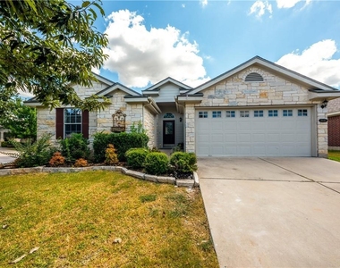19145 Leigh Ln - Photo Thumbnail 2