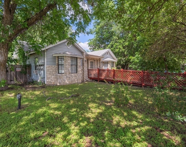 4616 E Cesar Chavez St - Photo Thumbnail 1