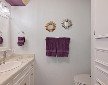 2437 Crosswind Dr - Photo Thumbnail 12