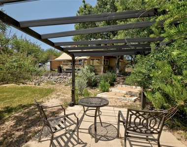 2437 Crosswind Dr - Photo Thumbnail 4