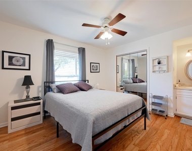 2437 Crosswind Dr - Photo Thumbnail 8
