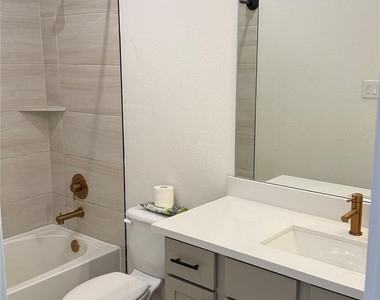 352 Olympic Park Dr - Photo Thumbnail 20