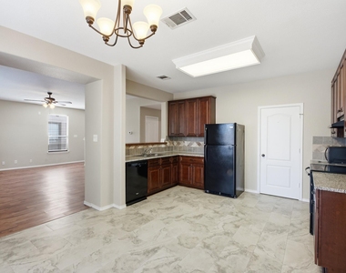 280 Cordero Dr - Photo Thumbnail 11