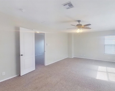 280 Cordero Dr - Photo Thumbnail 9