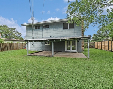 4904 Creekline Dr - Photo Thumbnail 9