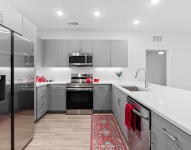 4801 Springdale Dr - Photo Thumbnail 1