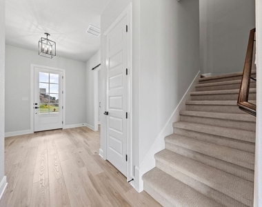 110 Nandina Path - Photo Thumbnail 1