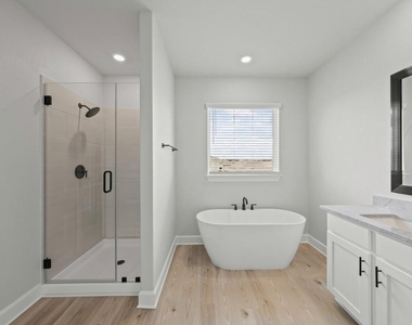 110 Nandina Path - Photo Thumbnail 6