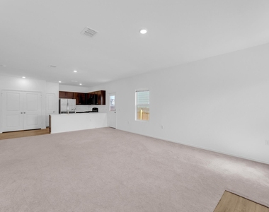 2812 Dezmond Diamond Ct - Photo Thumbnail 1