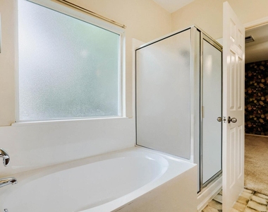 3410 Yogi Berra Way - Photo Thumbnail 13