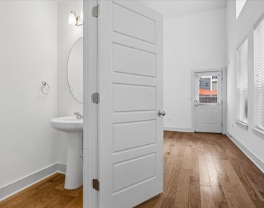 7203 Bertram Ct - Photo Thumbnail 13