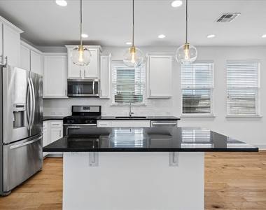 7203 Bertram Ct - Photo Thumbnail 7
