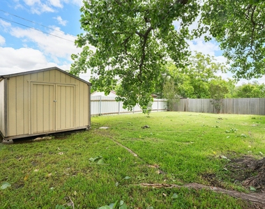 2004 Greenhill Dr - Photo Thumbnail 30