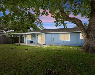 2004 Greenhill Dr - Photo Thumbnail 27