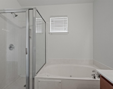 9201 Brodie Ln - Photo Thumbnail 17