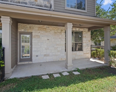 9201 Brodie Ln - Photo Thumbnail 25