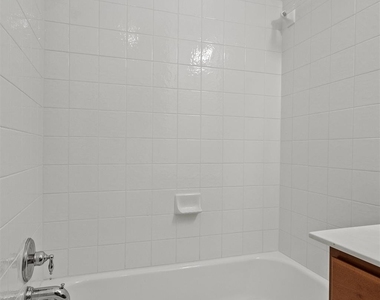 9201 Brodie Ln - Photo Thumbnail 22