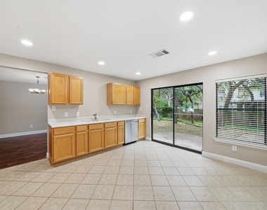 1304 Irene Dr - Photo Thumbnail 11