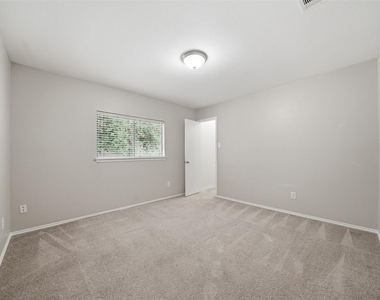 1304 Irene Dr - Photo Thumbnail 25