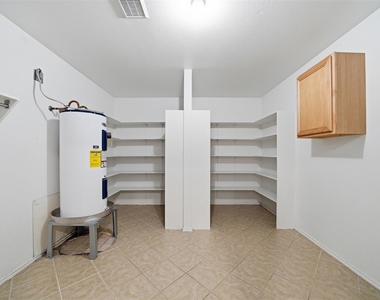 1304 Irene Dr - Photo Thumbnail 32