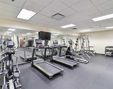 800 Brazos St - Photo Thumbnail 22