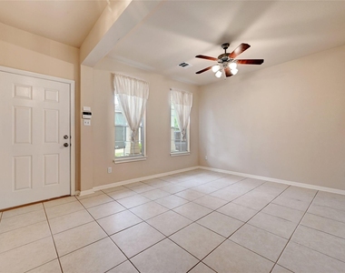 411 W St Elmo Rd - Photo Thumbnail 13