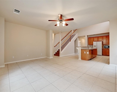 411 W St Elmo Rd - Photo Thumbnail 4