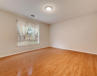 411 W St Elmo Rd - Photo Thumbnail 15
