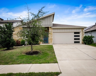 8025 City Top Blvd - Photo Thumbnail 1