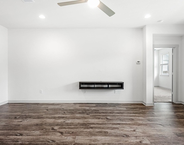 8025 City Top Blvd - Photo Thumbnail 13
