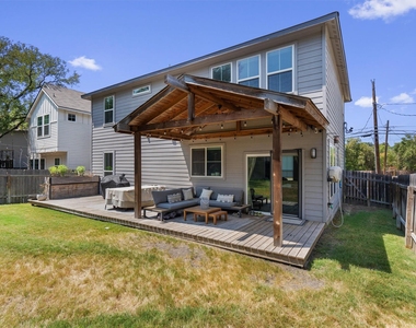 1309 Fort Branch Blvd - Photo Thumbnail 18