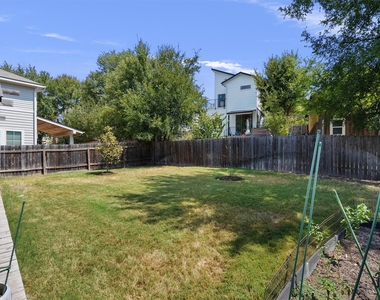 1309 Fort Branch Blvd - Photo Thumbnail 17