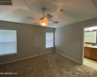 8692 Tower Falls Drive - Photo Thumbnail 7