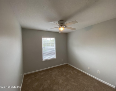8692 Tower Falls Drive - Photo Thumbnail 14