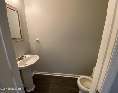8692 Tower Falls Drive - Photo Thumbnail 3